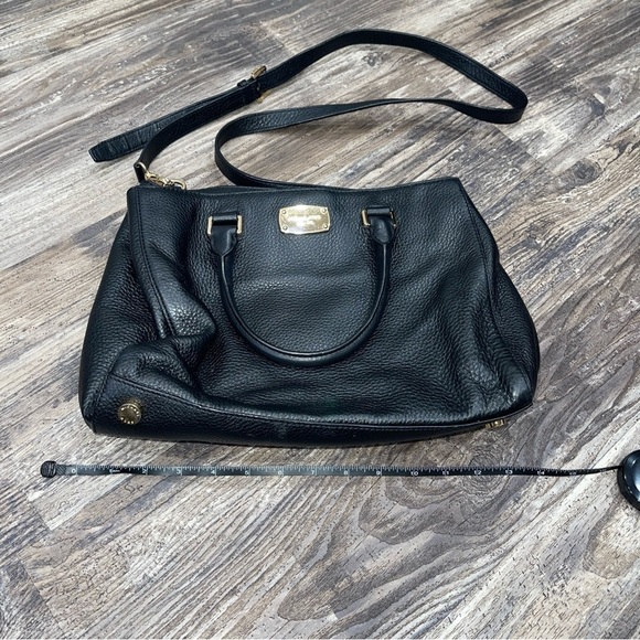 Michael Kors pebble leather Black Satchel handbag shoulder bag - Picture 2 of 16